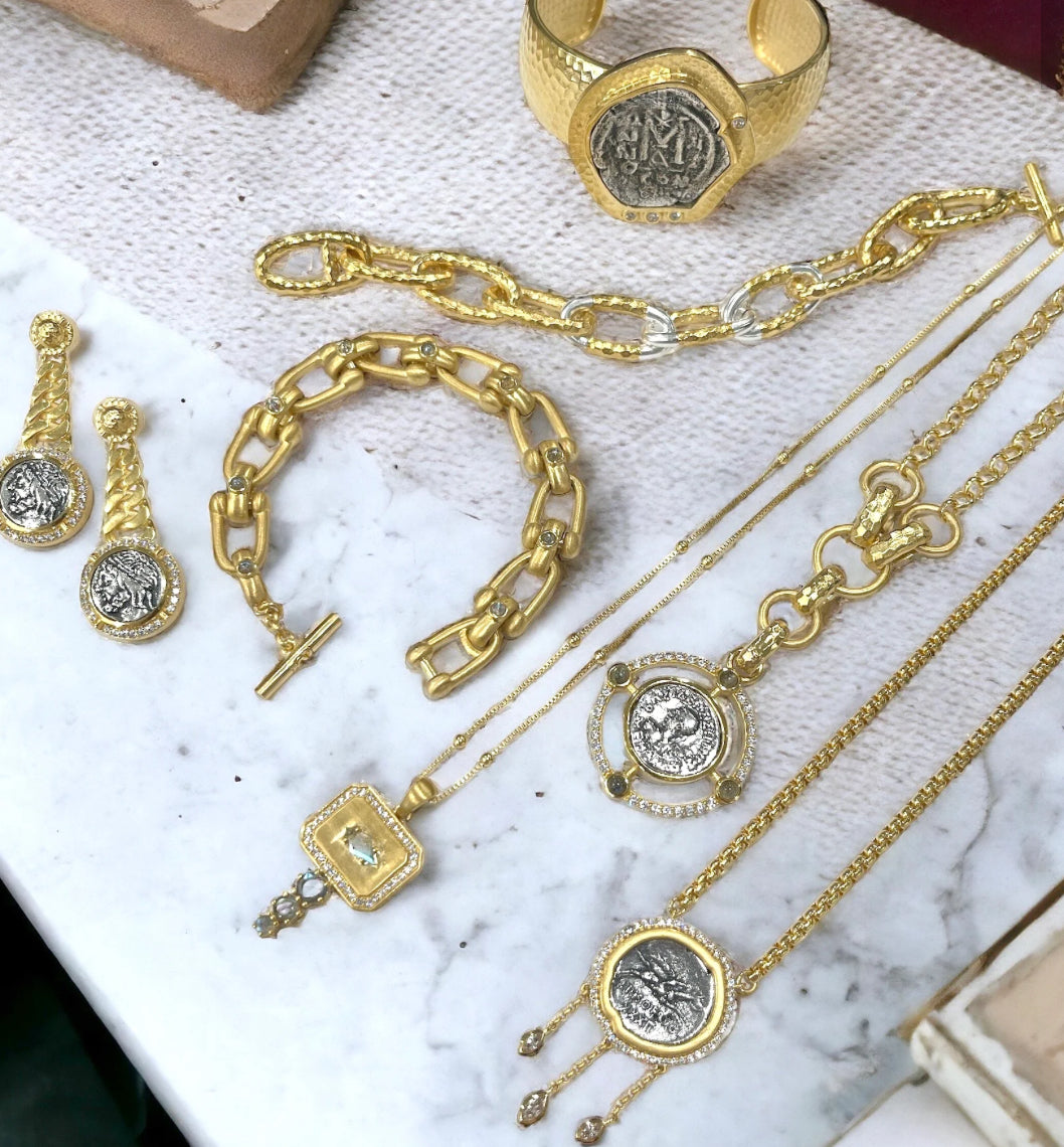 World coin 14K gold plated over brass
16-18" adjustable